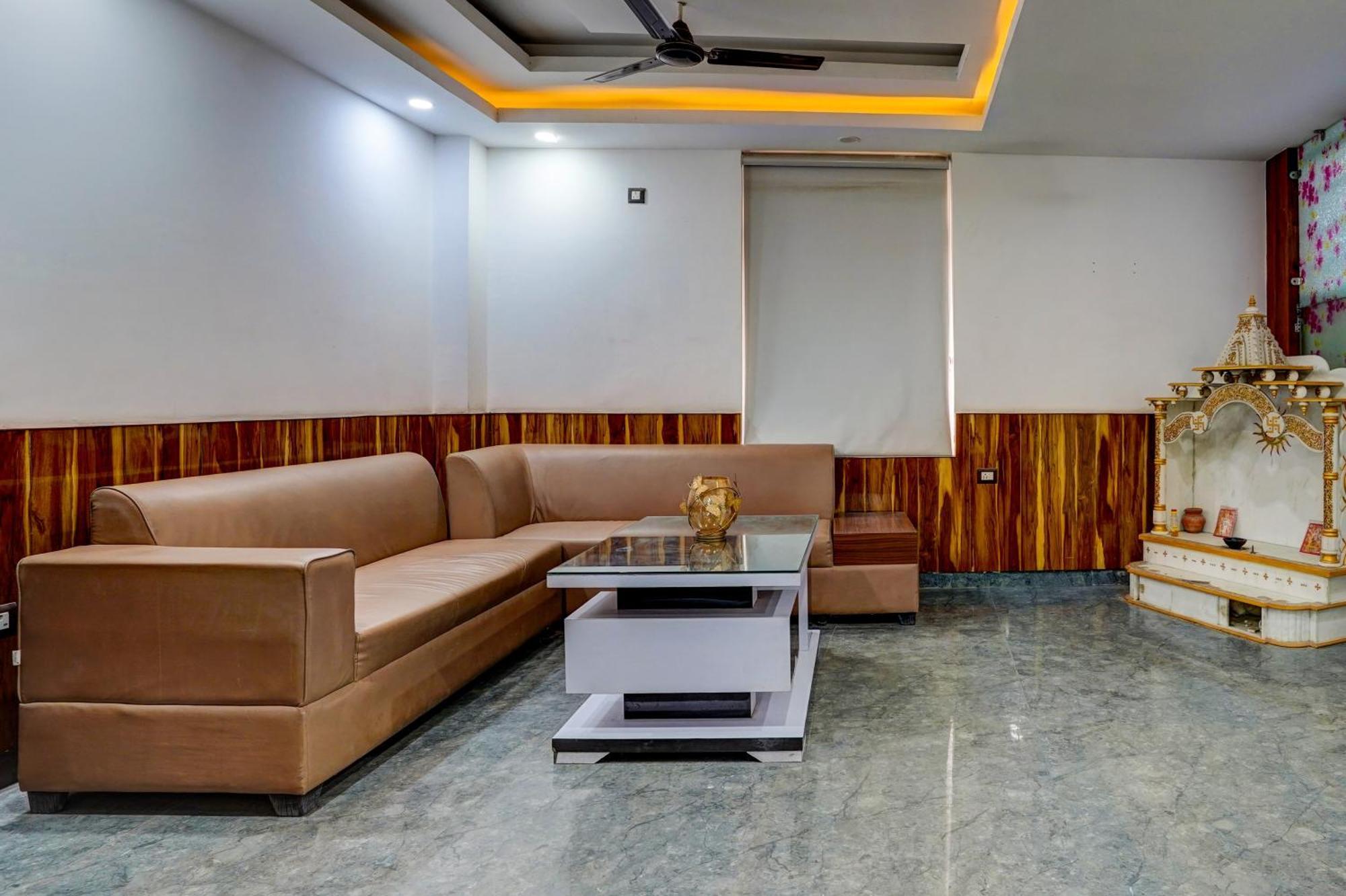 Hotel Hight Krone A Family Hotel Near Igi Airport Delhi New Delhi Exterior photo